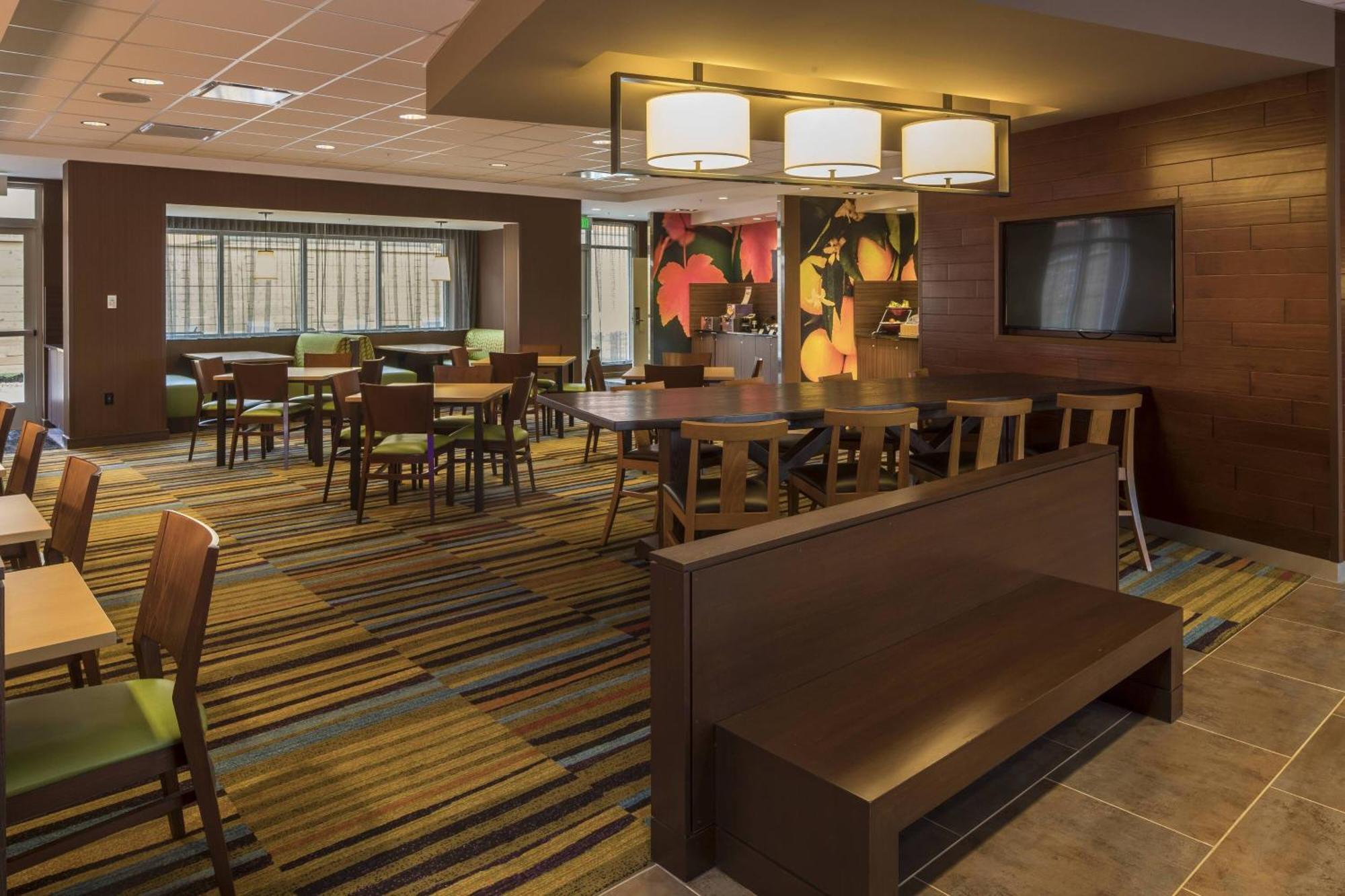 Fairfield Inn & Suites By Marriott Pittsburgh North/Mccandless Crossing McCandless Township Exteriör bild