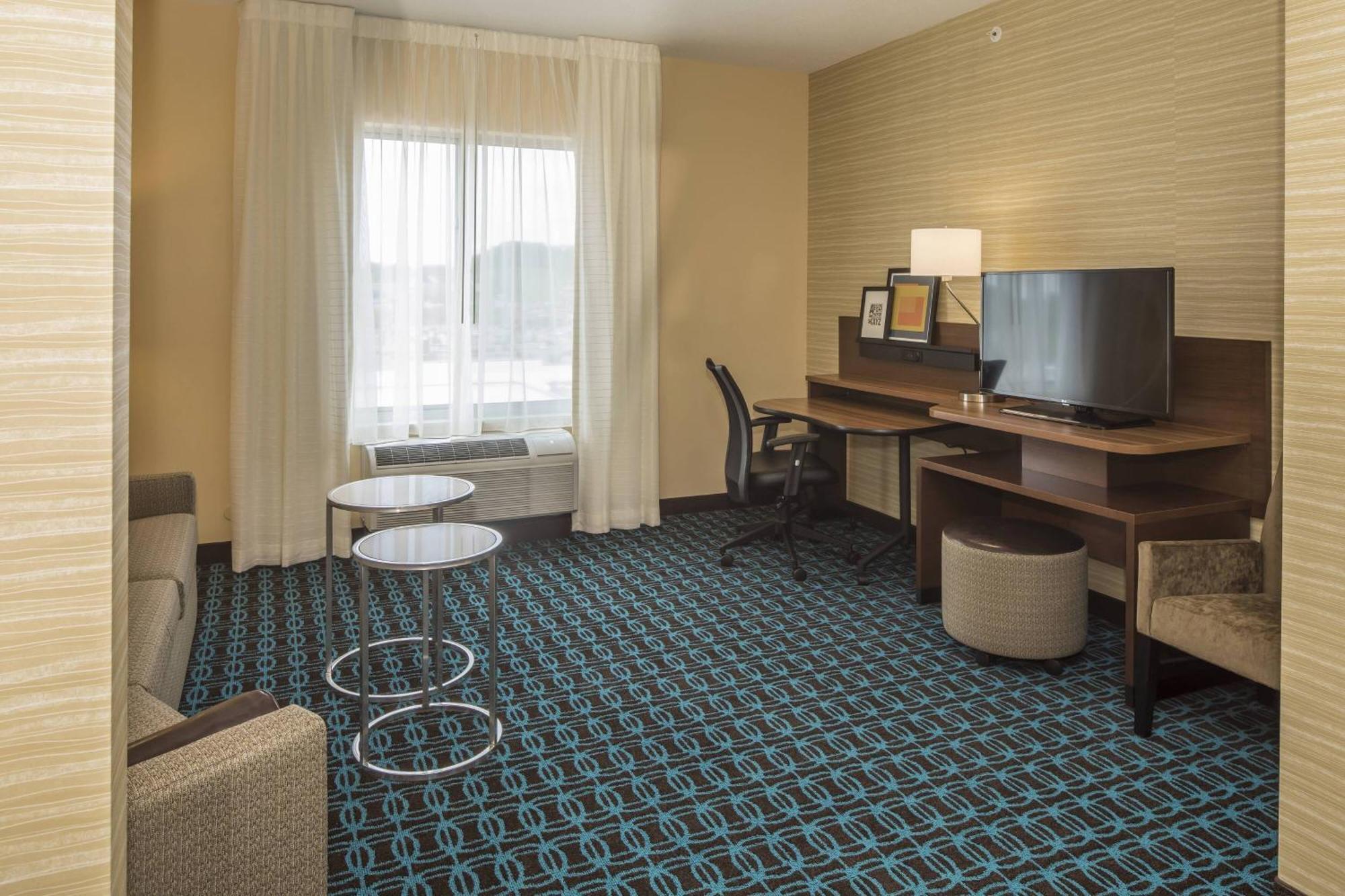 Fairfield Inn & Suites By Marriott Pittsburgh North/Mccandless Crossing McCandless Township Exteriör bild