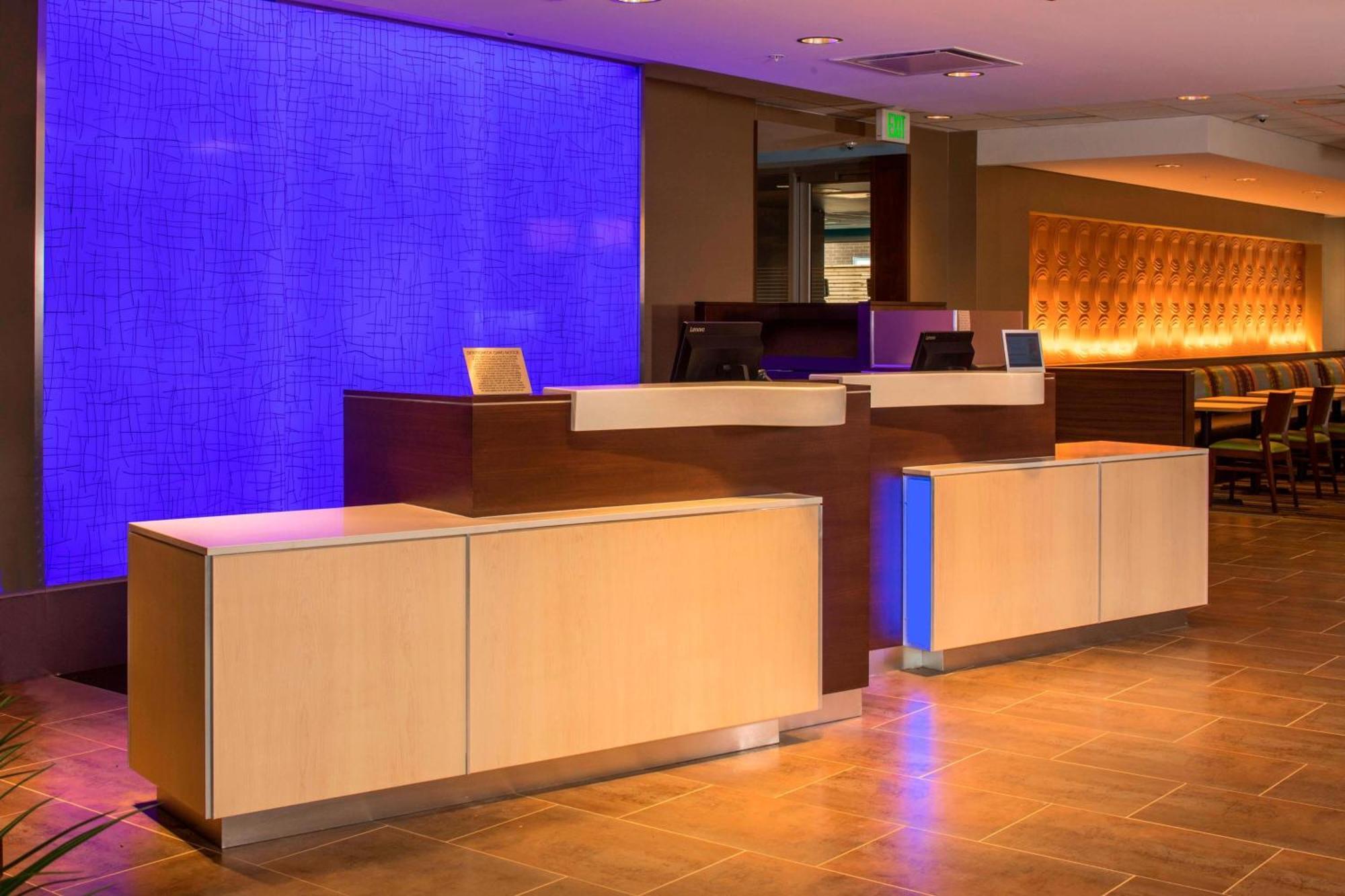 Fairfield Inn & Suites By Marriott Pittsburgh North/Mccandless Crossing McCandless Township Exteriör bild